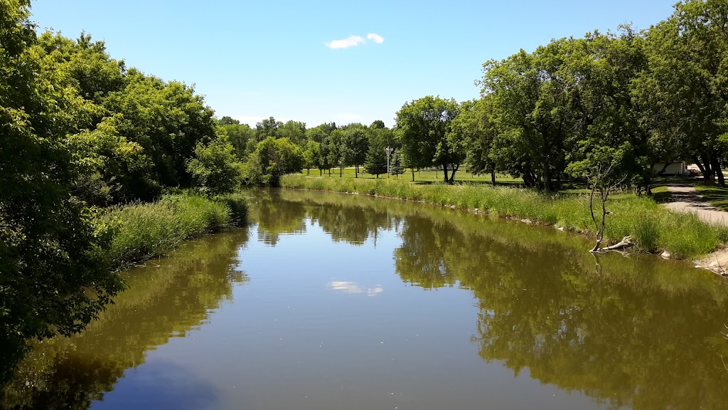 Lions Riverbend Campground | Broadway Ave, Neepawa, MB R0J 1H0, Canada | Phone: (204) 476-7676
