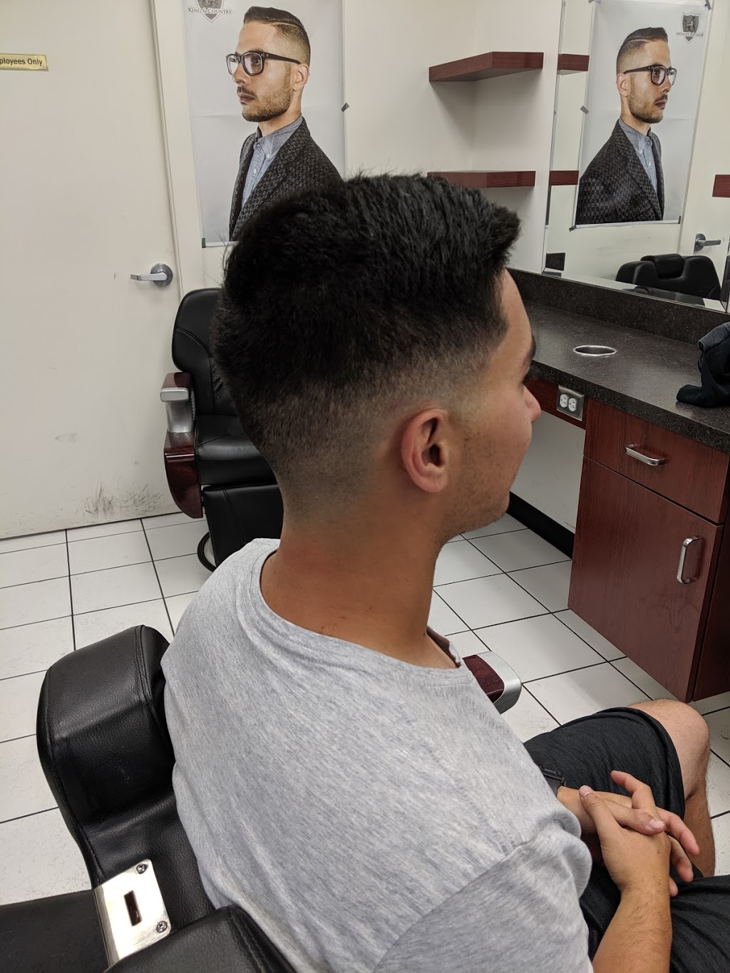 Sam & Jamals Barbershop | 6840 King George Blvd #104, Surrey, BC V3W 4Z9, Canada | Phone: (604) 590-6020