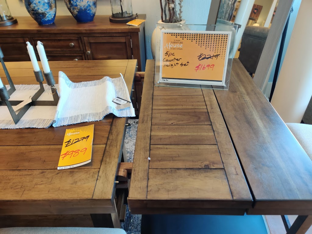 St Jacobs Furniture House Warehouse Pickups ONLY | 660 Superior Dr, Waterloo, ON N2V 2C6, Canada | Phone: (519) 725-0061