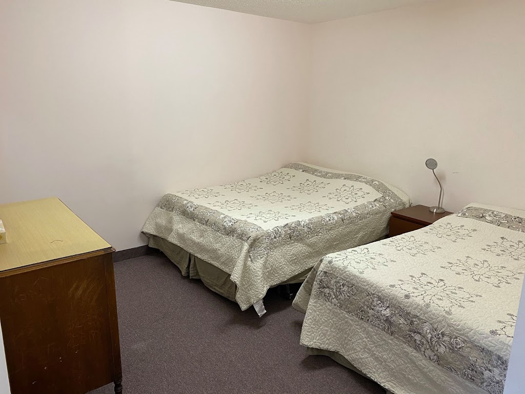 Imperial Hunter Hotel | 501 2 Ave, Bassano, AB T0J 0B0, Canada | Phone: (403) 641-3544