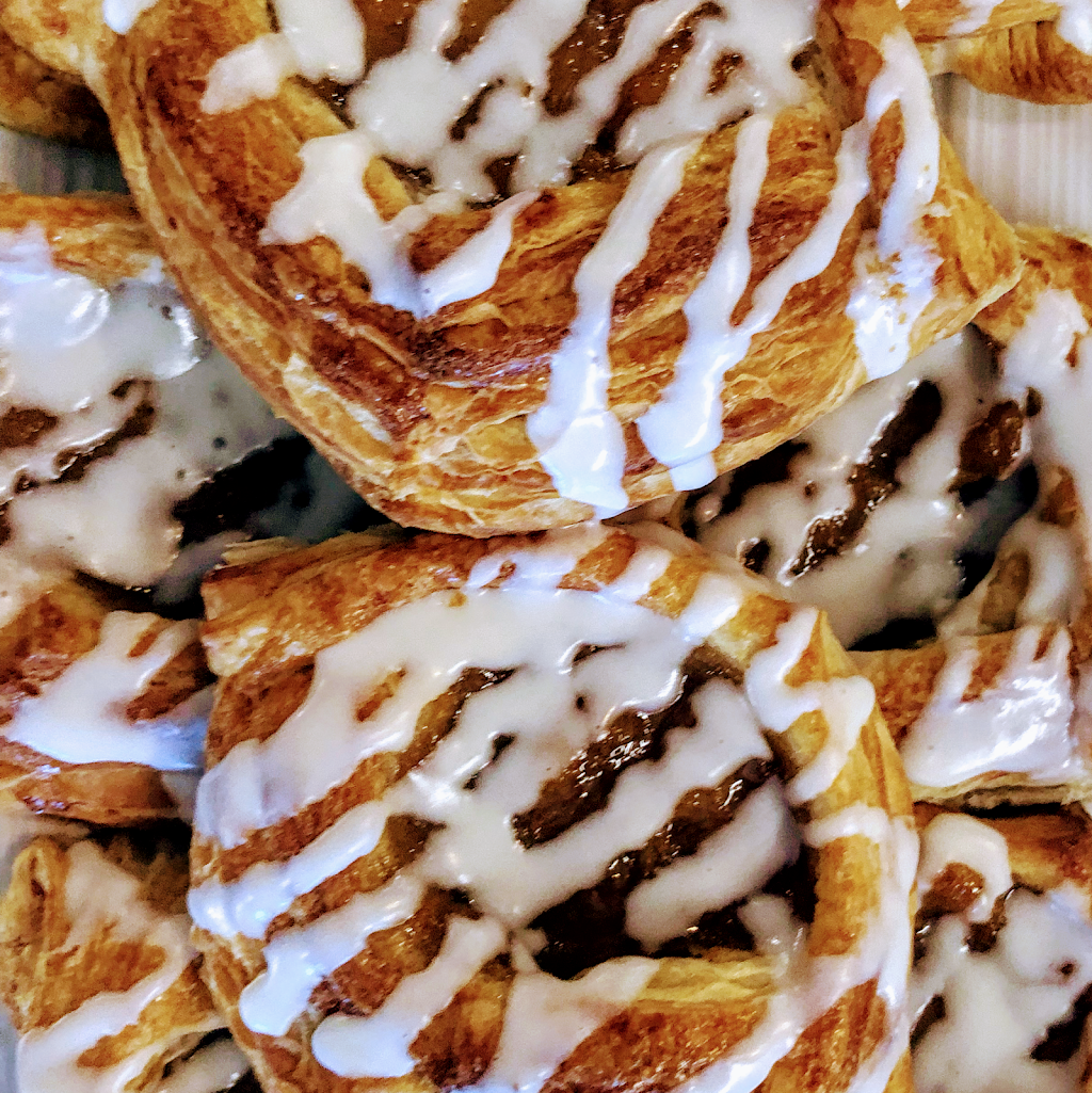 Caits Cafe | 168 Courthouse Square, Goderich, ON N7A 1N1, Canada | Phone: (519) 612-2268