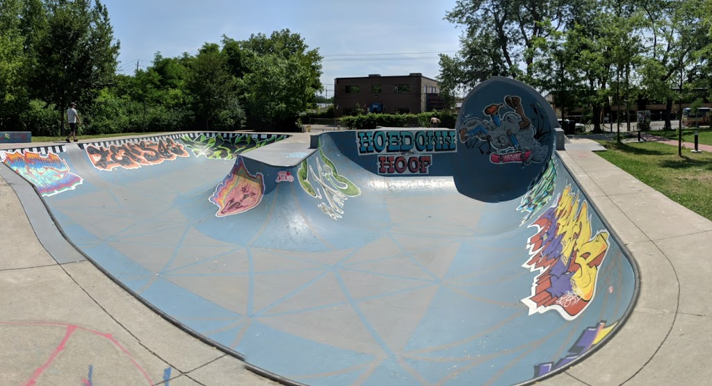Leonard Linton Park | 60 Research Rd, East York, ON M4G 2G8, Canada | Phone: (647) 824-1230