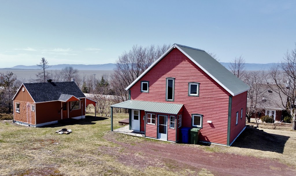 Steeve Blais Courtier Immobilier RE/MAX Élégance | 80 Bd Taché E, Montmagny, QC G5V 1B8, Canada | Phone: (418) 291-3437