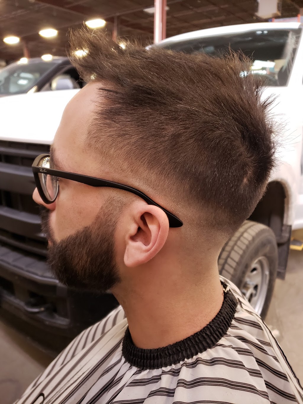 3b.barbers shop | 55 Westover Dr, Bowmanville, ON L1C 0M7, Canada | Phone: (647) 802-4113