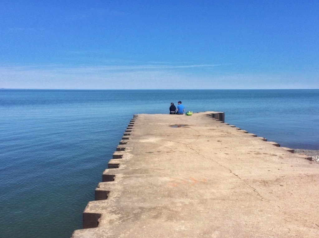 Waterfront Trail Parking Lot | Confederation Park A, Hamilton, ON L8E 3L8, Canada