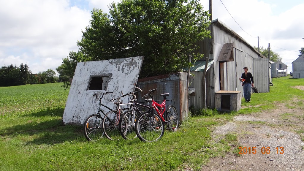 LAn-Zéro | 557 Rang Sainte-Marie, Saint-Sébastien, QC J0J 2C0, Canada | Phone: (450) 244-3002