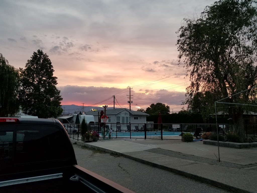 Paradise Park RV Resort | 5901 Main St, Osoyoos, BC V0H 1V3, Canada | Phone: (250) 495-7670