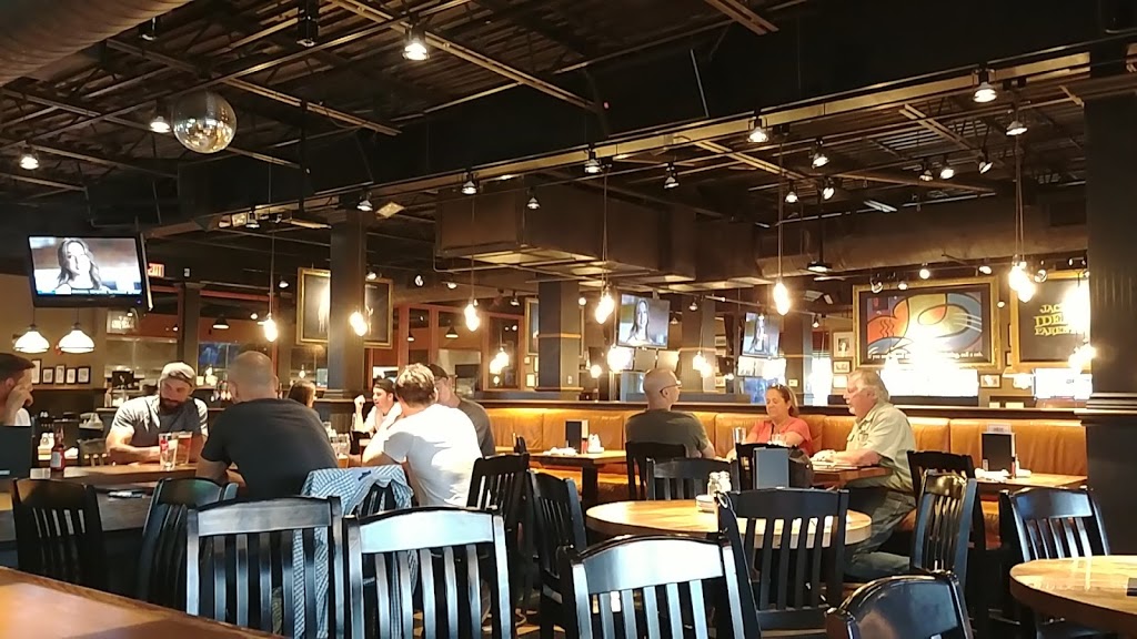 Jack Astors Bar & Grill | 184 Chain Lake Dr, Bayers Lake, NS B3S 1C5, Canada | Phone: (902) 450-1370