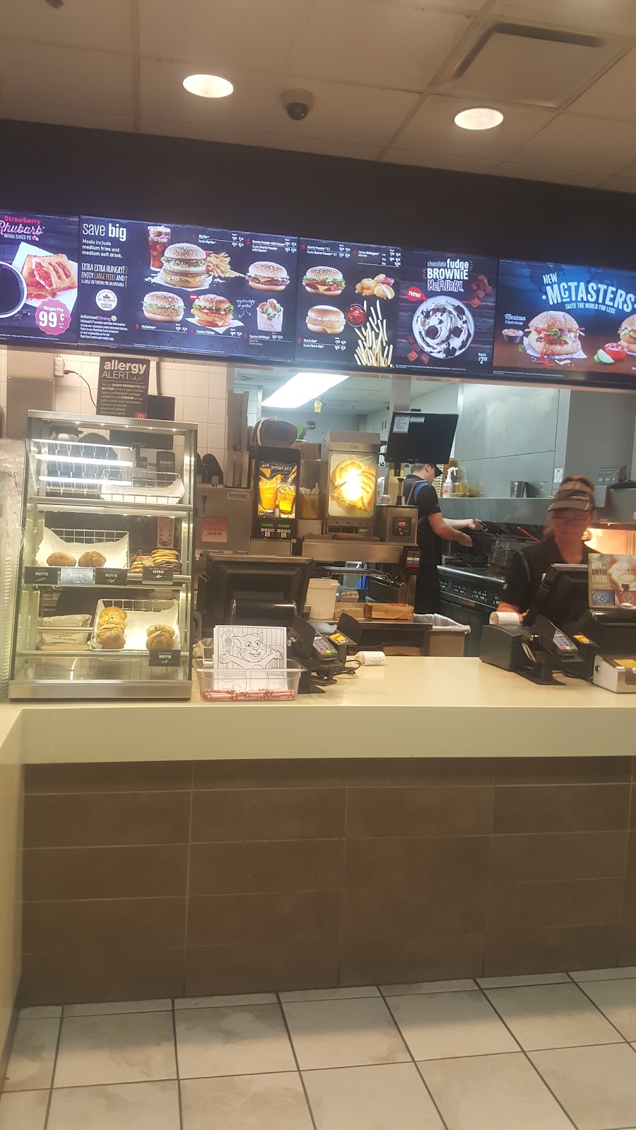 McDonalds | 3020 Drinkwater Rd, Duncan, BC V9L 6C6, Canada | Phone: (250) 748-7838
