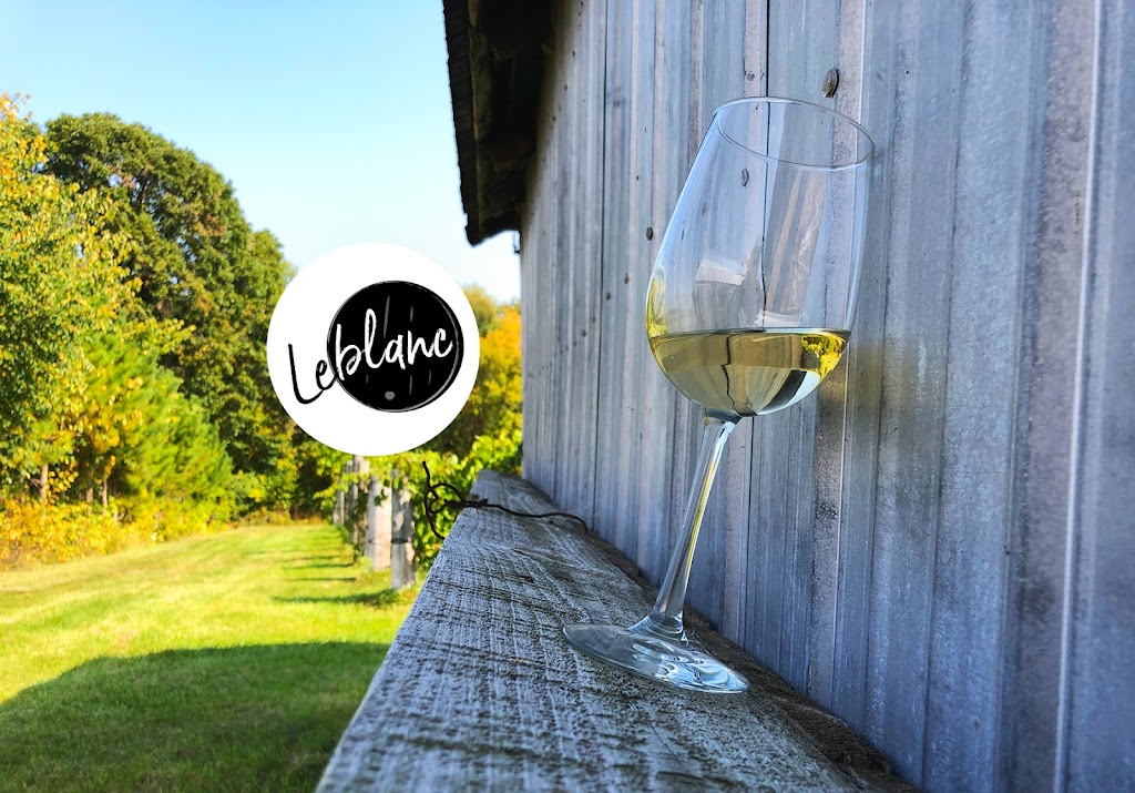 Vignoble Leblanc | 1419 QC-132, Saint-Anicet, QC J0S 1M0, Canada | Phone: (450) 264-4026