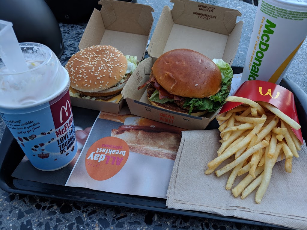 McDonalds | 2475 Portage Ave, Winnipeg, MB R3J 0N6, Canada | Phone: (204) 949-6053