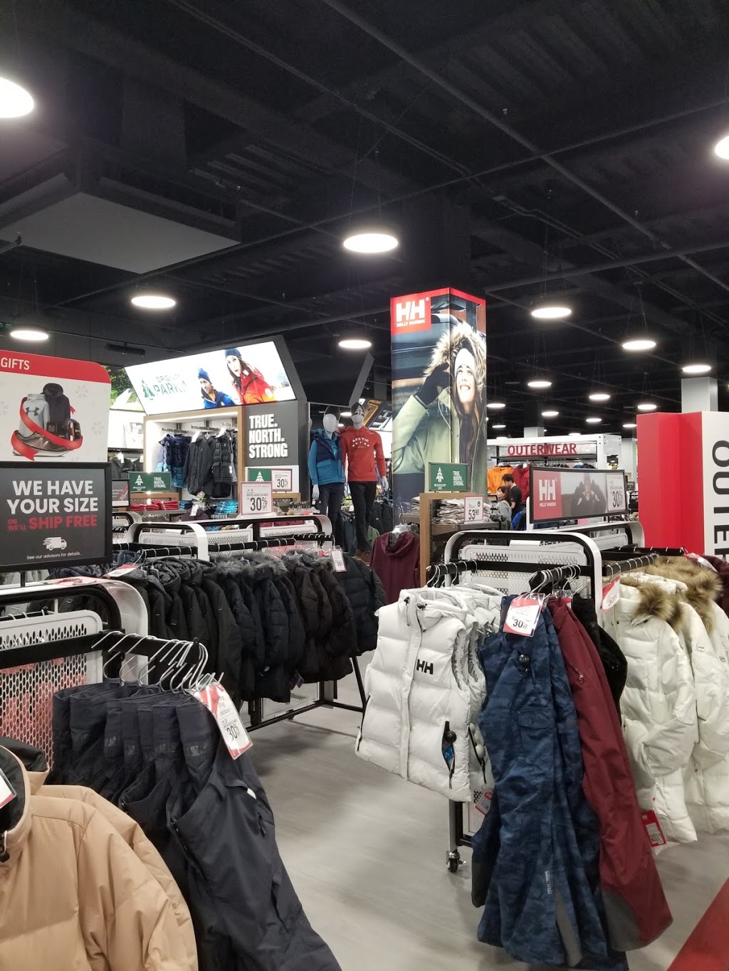 Sport Chek Upper Canada Mall | 17600 Yonge St #4A, Newmarket, ON L3Y 4Z1, Canada | Phone: (905) 952-0160