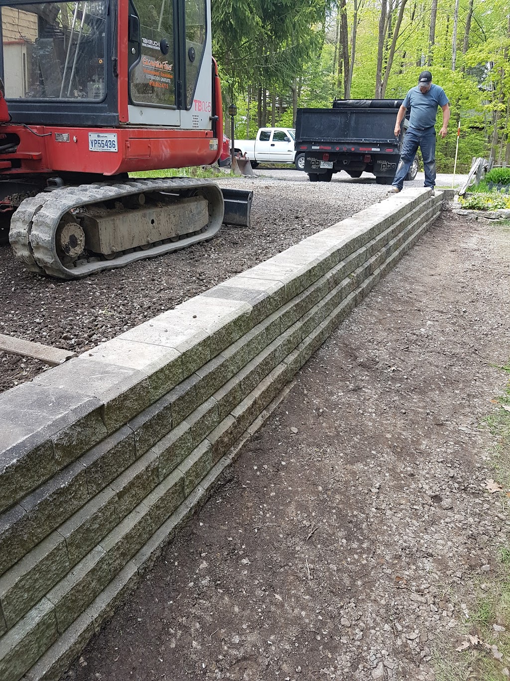 Excavation Fiset | 7908 Bd Wilfrid-Hamel, Québec, QC G2G 1C7, Canada | Phone: (418) 952-4715