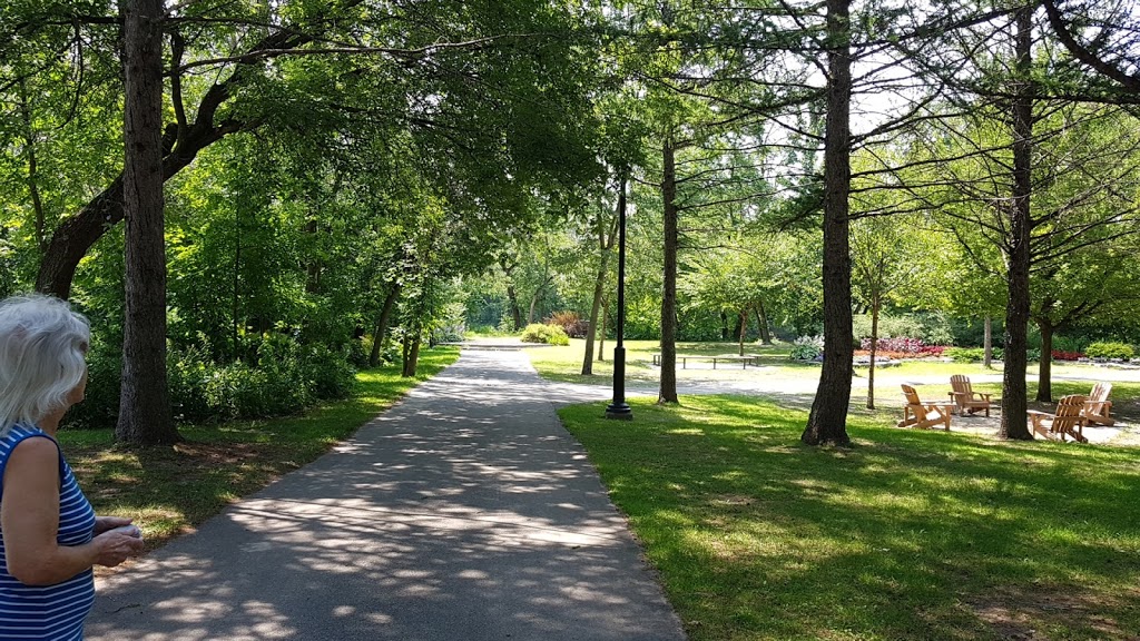 Parc des Champs Élysées | 44 Avenue des Champs Élysées, Notre-Dame-des-Prairies, QC J6E 7J9, Canada | Phone: (450) 271-5271