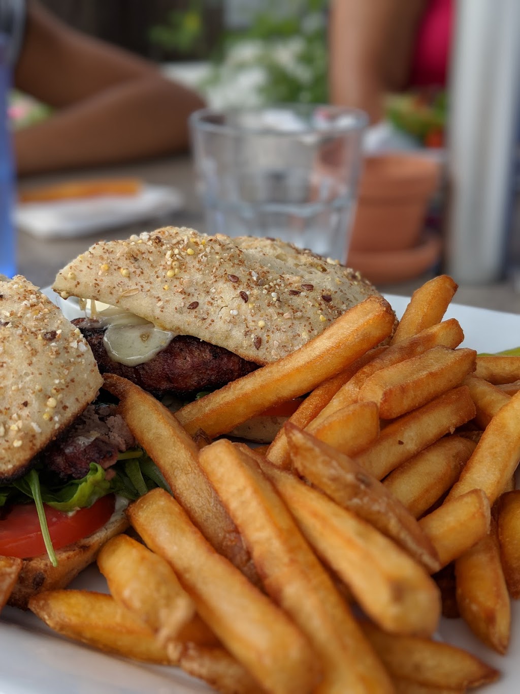 Bistro Chouette | 304 Rue Principale, Mansonville, QC J0E 1X0, Canada | Phone: (450) 292-3243