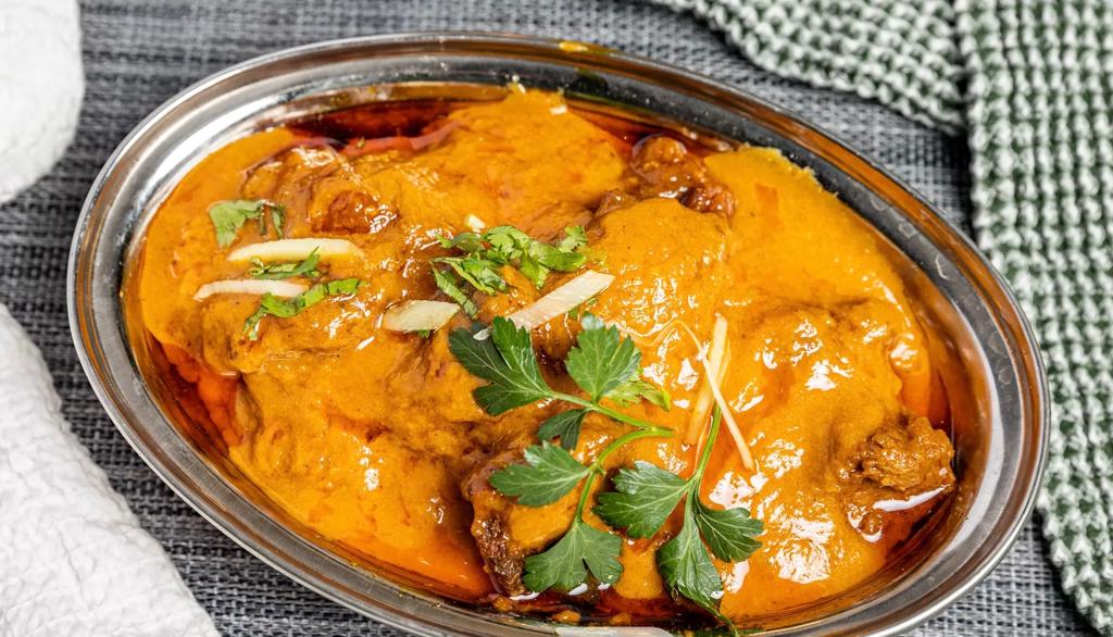 Ice N Spice, Fine Indian & Hakka Cuisine | 380 Lakeshore Rd E, Mississauga, ON L5G 1H5, Canada | Phone: (905) 271-9995