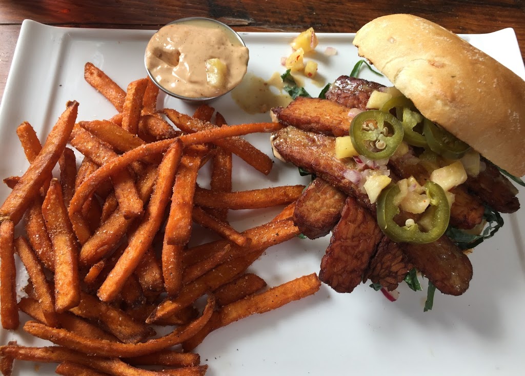 The Busholme | 156 Main St, Erin, ON N0B 1T0, Canada | Phone: (519) 315-0315