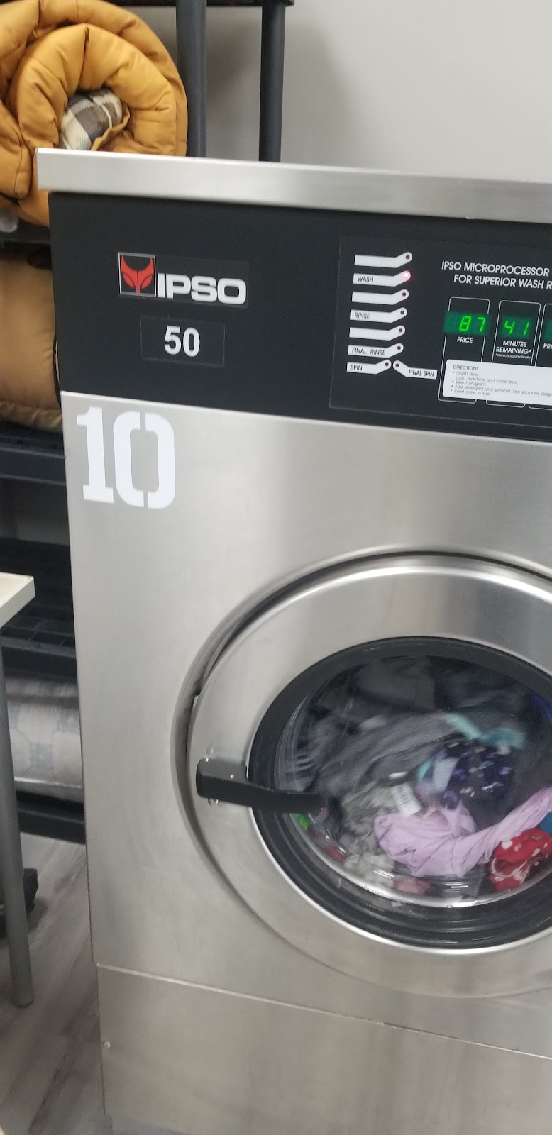 Airdrie Laundromat | 120 1 Ave NE, Airdrie, AB T4B 0R6, Canada | Phone: (403) 948-2169