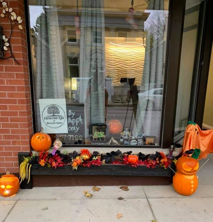 Moments Spa & Foot Care Studio - Heidi Carter C.M.P. | 254 Josephine St, Wingham, ON N0G 2W0, Canada | Phone: (519) 357-7199