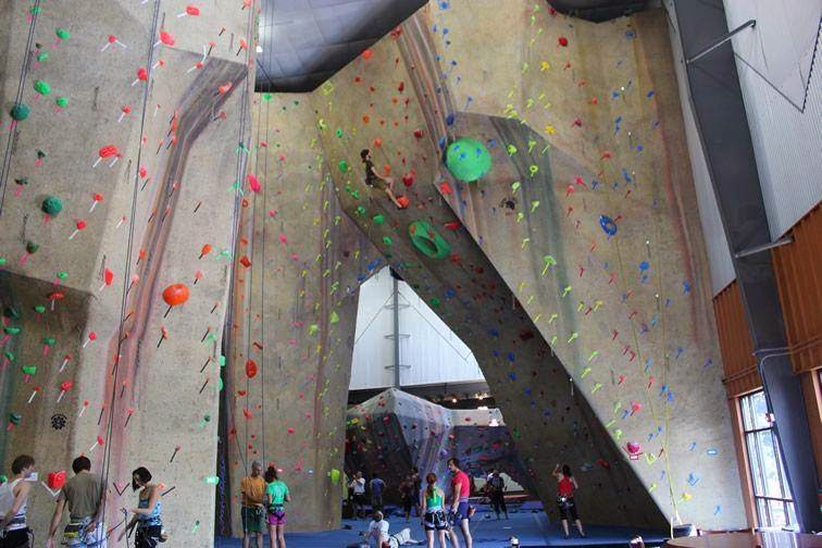IMPACT CLIMBING INC. | 104 Bronte St N, Milton, ON L9T 2N5, Canada | Phone: (905) 878-8902