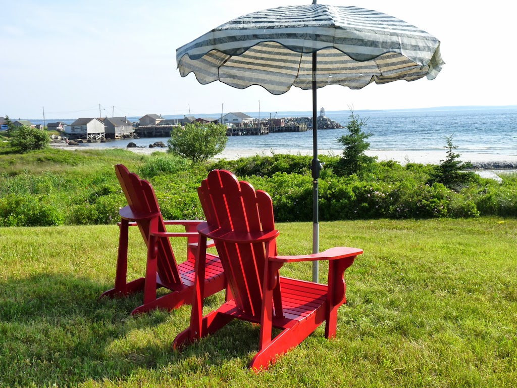 Captains Quarters Cottages | 6731 Highway 3, Hunts Point, NS B0T 1G0, Canada | Phone: (902) 683-2491