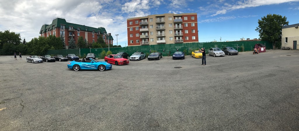 Momentum Motorsport | 17105 Boul Hymus, Kirkland, QC H9J 0A1, Canada | Phone: (514) 505-4445