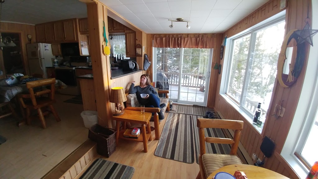 Chalet du Lac Vert | 233 Rue du Lac Vert Centre, Saint-Alphonse-Rodriguez, QC J0K 1W0, Canada