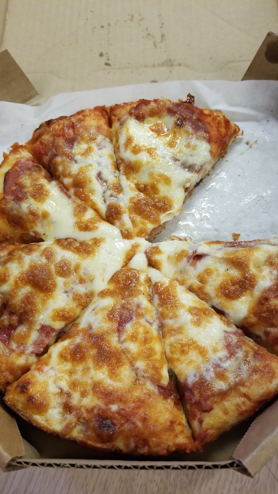 Chicken Delight | Regent Ave W | 453 Regent Ave W, Winnipeg, MB R2C 1R7, Canada | Phone: (204) 982-1370