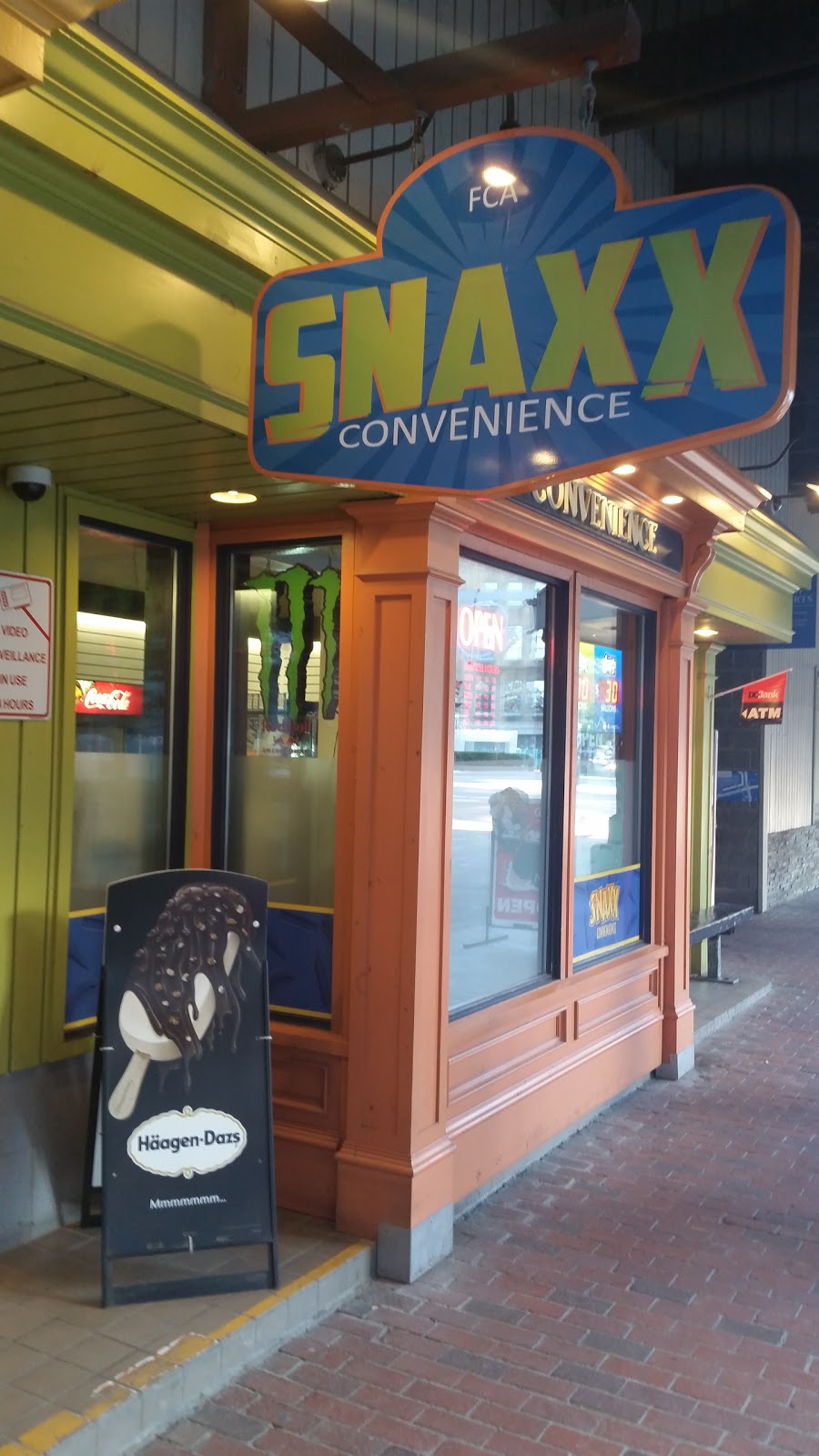 SNAXX Convenience | 1781 Upper Water St, Halifax, NS B3J 3N4, Canada | Phone: (902) 431-2231