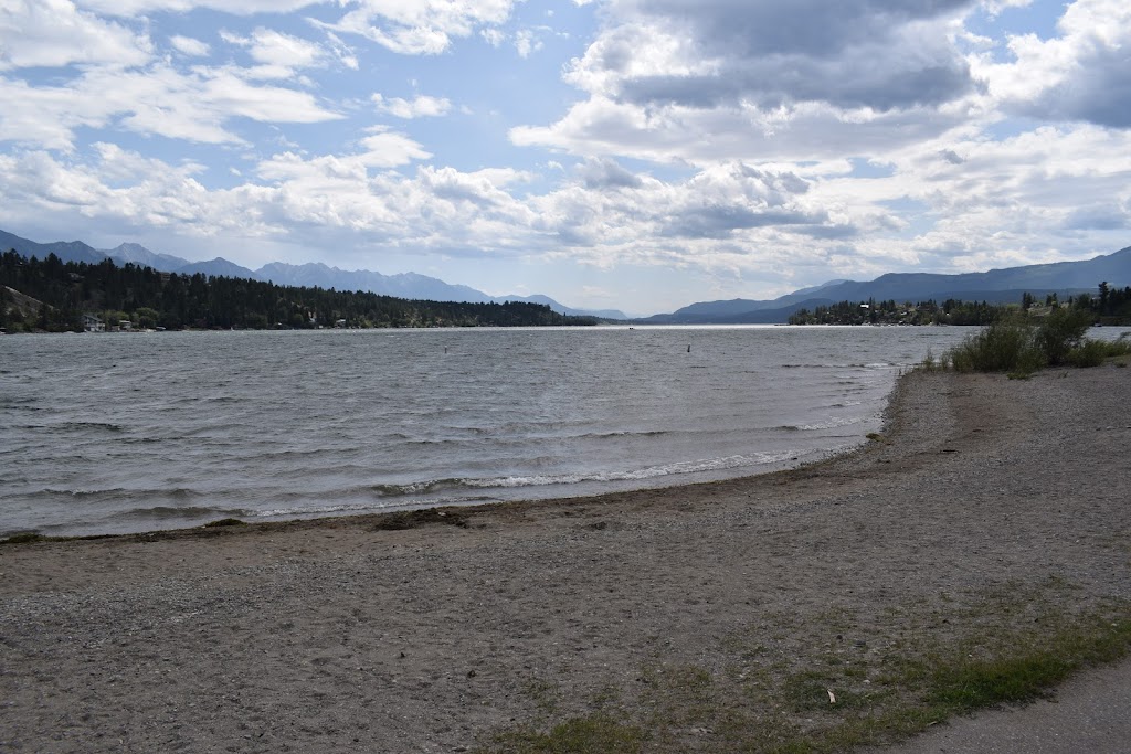 A&W Canada | 255 3rd Ave, Invermere, BC V0A 1K7, Canada | Phone: (250) 342-3575