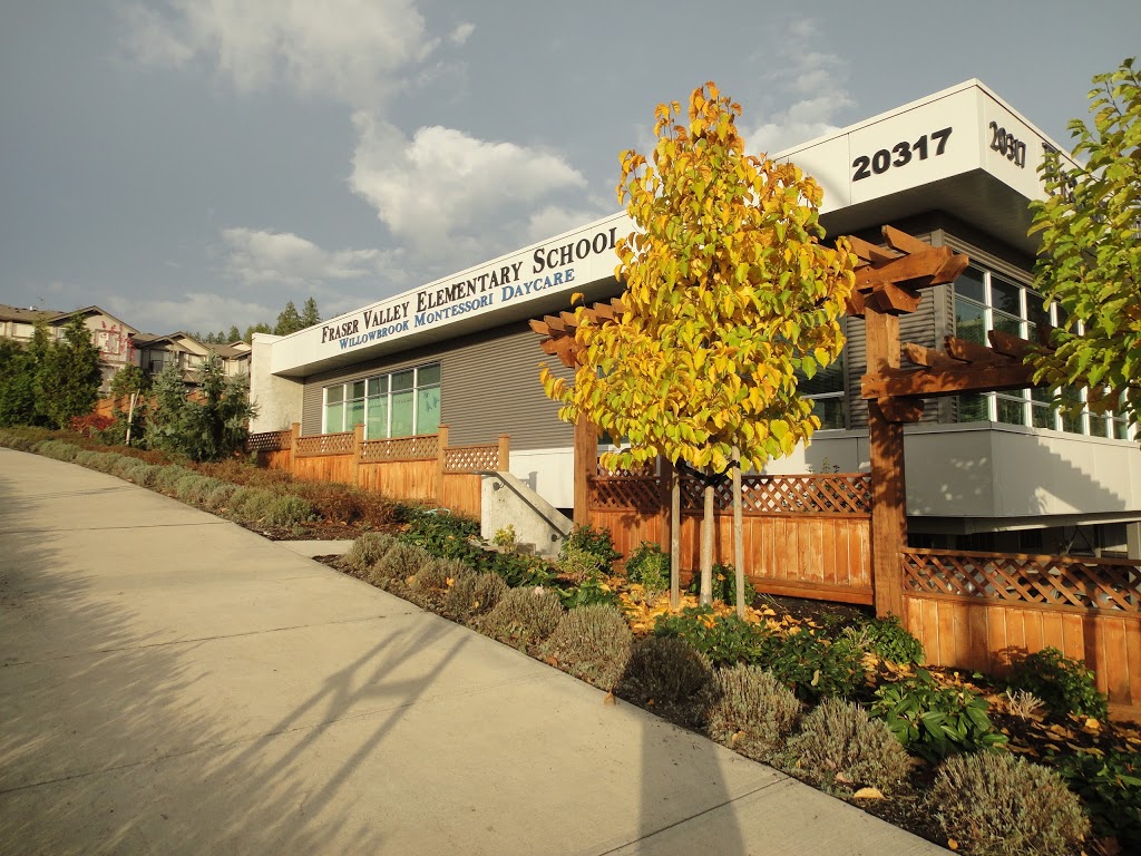 Willowbrook Montessori Daycare | 20317 67 Ave, Langley City, BC V2Y 1P6, Canada | Phone: (604) 533-5469