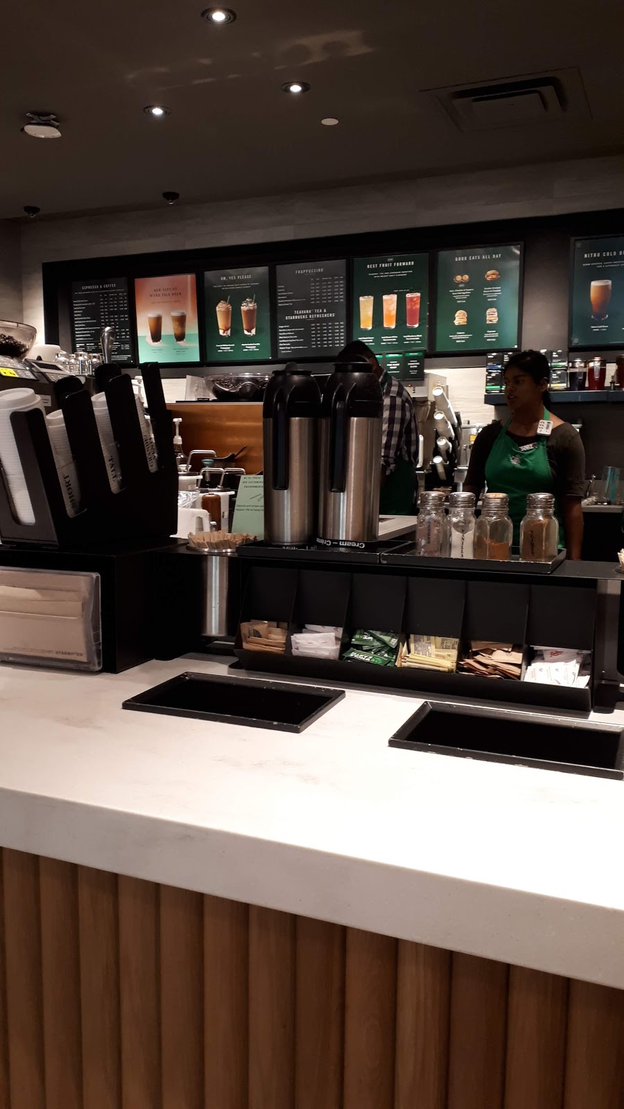 Starbucks | 300 Borough Dr #207, Scarborough, ON M1P 4P5, Canada | Phone: (647) 921-3692