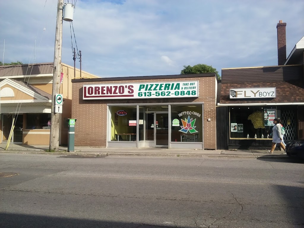 Lorenzos Pizzeria | 94 Montréal Rd, Vanier, ON K1L 6E6, Canada | Phone: (613) 562-0848