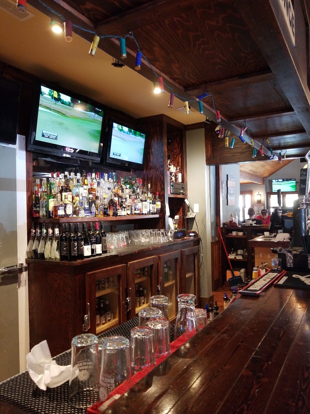 Naramata Pub & Grill | 985 Robinson Ave, Naramata, BC V0H 1N0, Canada | Phone: (778) 514-0040