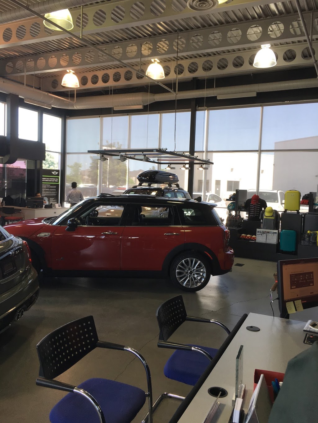 MINI Markham | 8111 Kennedy Rd, Unionville, ON L3R 5M2, Canada | Phone: (905) 513-8900