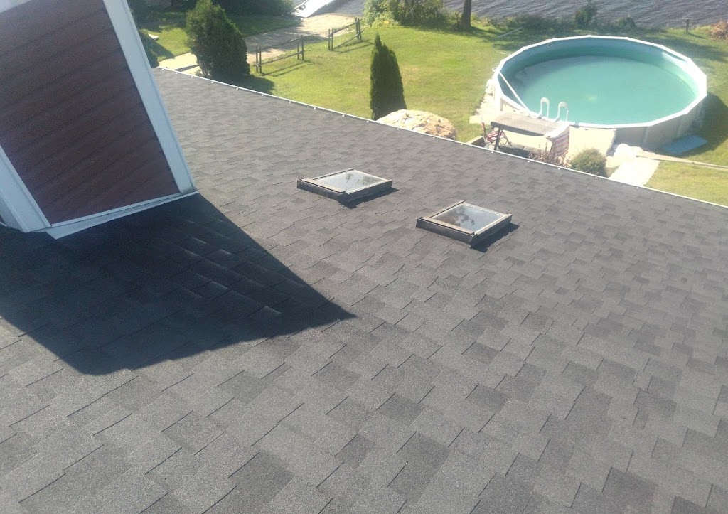 Toitures m8 inc. | 887 Rue Côté, Saint-Charles-de-Drummond, QC J2C 5A1, Canada | Phone: (819) 818-8399