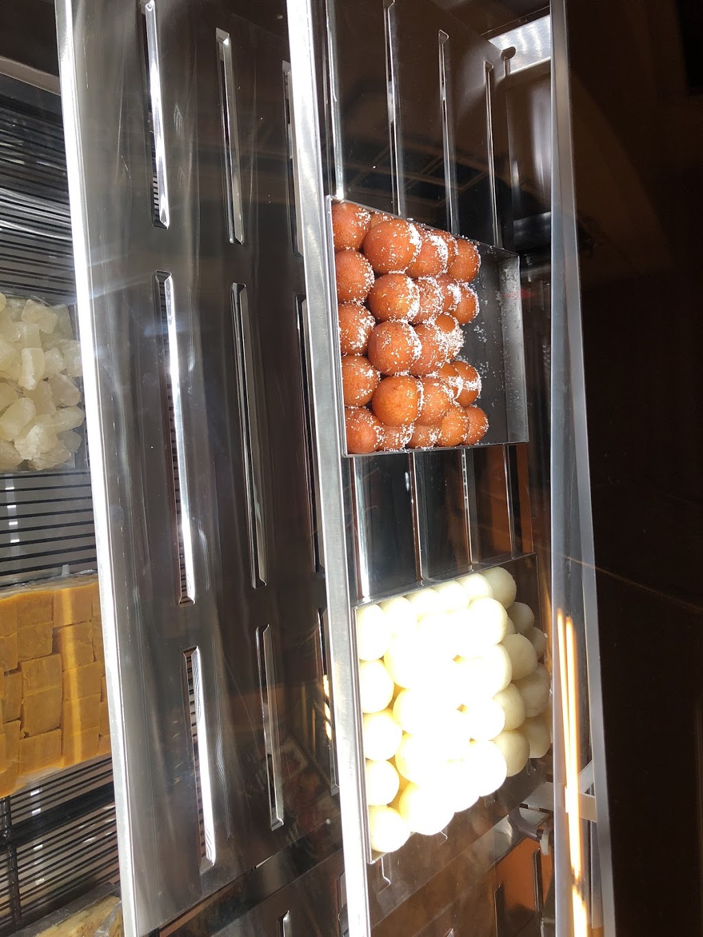 Gateway Pizza | 19909 64 Ave #104, Langley City, BC V2Y 1G9, Canada | Phone: (604) 510-5333