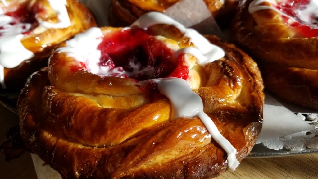 Chez DORA Bakery | 799 Rue Principale, Eastman, QC J0E 1P0, Canada | Phone: (450) 297-2828