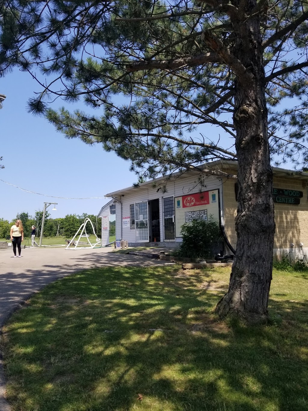 Wedgewood Golf Ctr | 1535 Plains Rd W, Burlington, ON L7T 4H1, Canada | Phone: (905) 523-4653