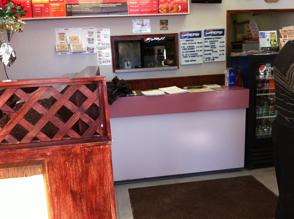 Chicken Delight | Regent Ave W | 453 Regent Ave W, Winnipeg, MB R2C 1R7, Canada | Phone: (204) 982-1370