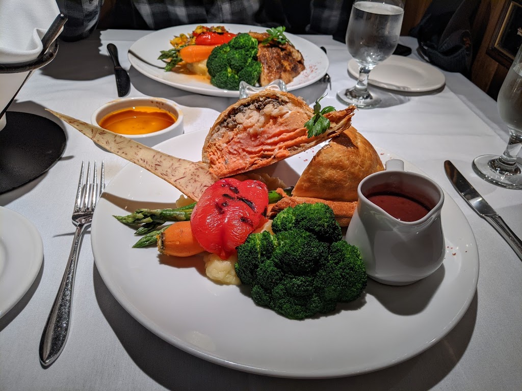Pink Peppercorn Seafood House | 1485 Kingsway, Vancouver, BC V5N 2R6, Canada | Phone: (604) 569-3626