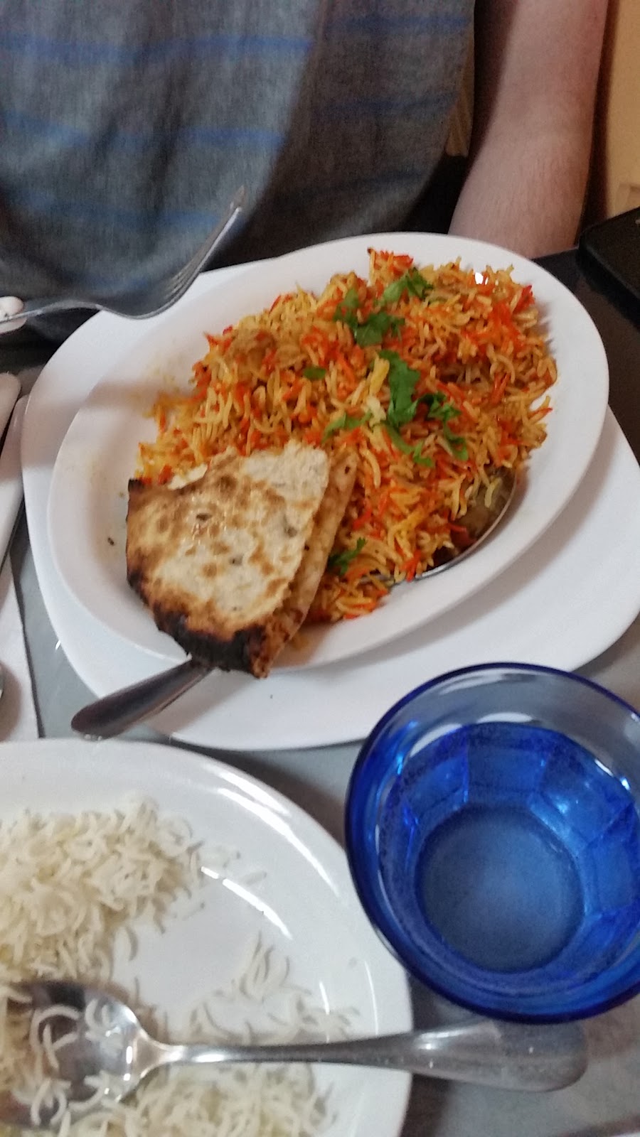 Roti Boti (Laval) | 1631 Boulevard Curé-Labelle, Laval, QC H7V 2W5, Canada | Phone: (450) 687-9998