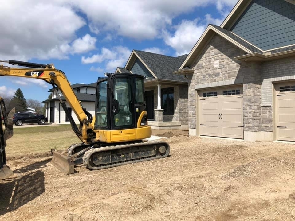 New Day Excavation Inc | Centennial Ave, St Thomas, ON N5R 5B2, Canada | Phone: (226) 626-0988