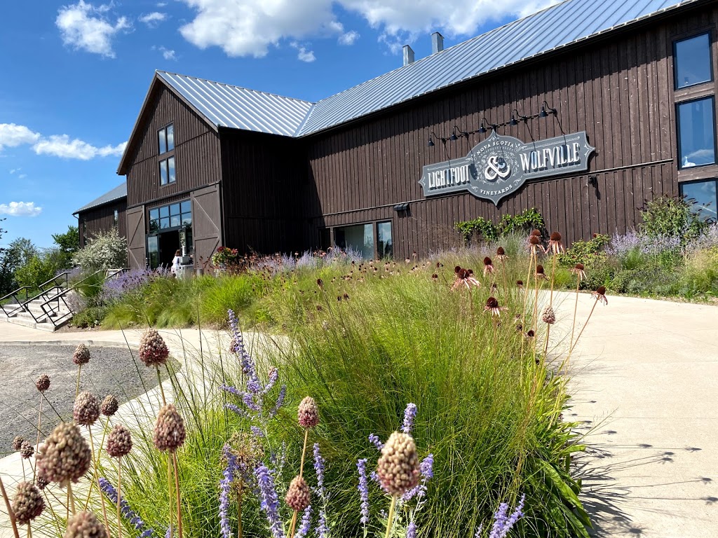 Lightfoot & Wolfville Vineyards | 11143 Evangeline Trail, Wolfville, NS B4P 2R1, Canada | Phone: (902) 542-7774