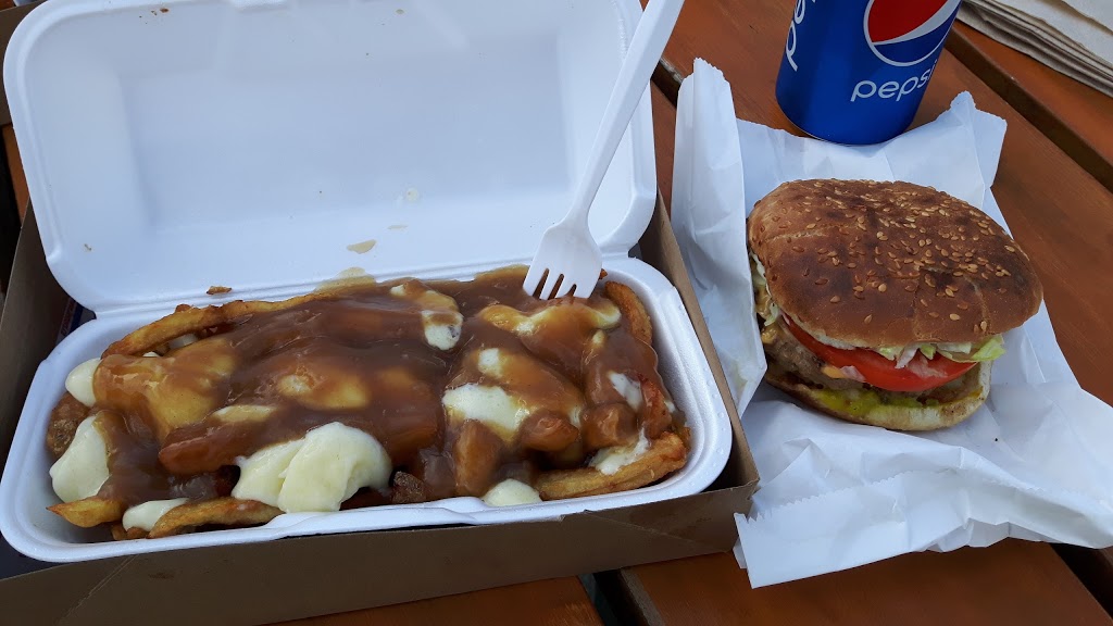 Casse-Croûte Patalou | 237 Rue Principale, Plaisance, QC J0V 1S0, Canada | Phone: (819) 427-5884