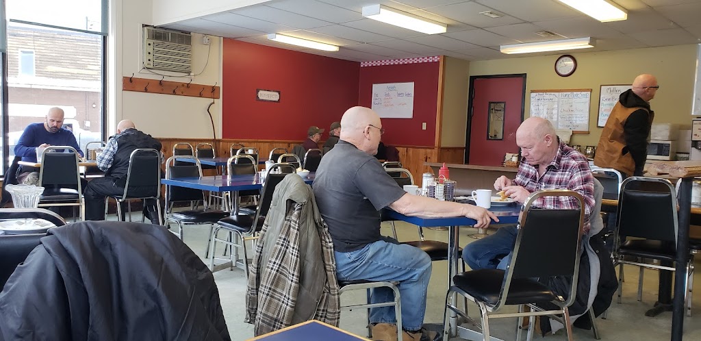 The Blue Roof Restaurant | 10419 Hwy 124, Sundridge, ON P0A 1Z0, Canada | Phone: (705) 384-7300