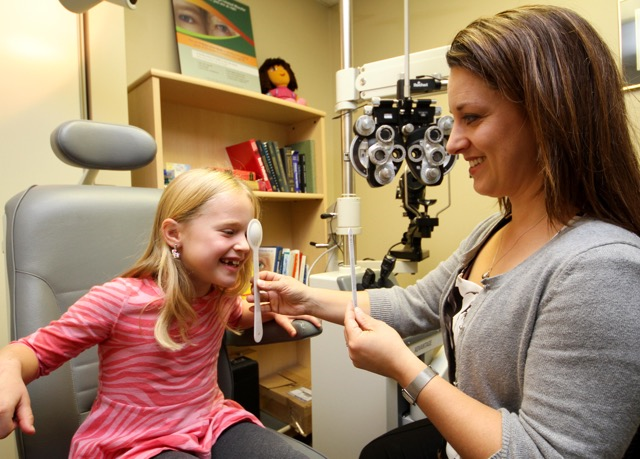 20/20 Eye Care | 2-835 Dakota St, Winnipeg, MB R2M 5M2, Canada | Phone: (204) 953-2020