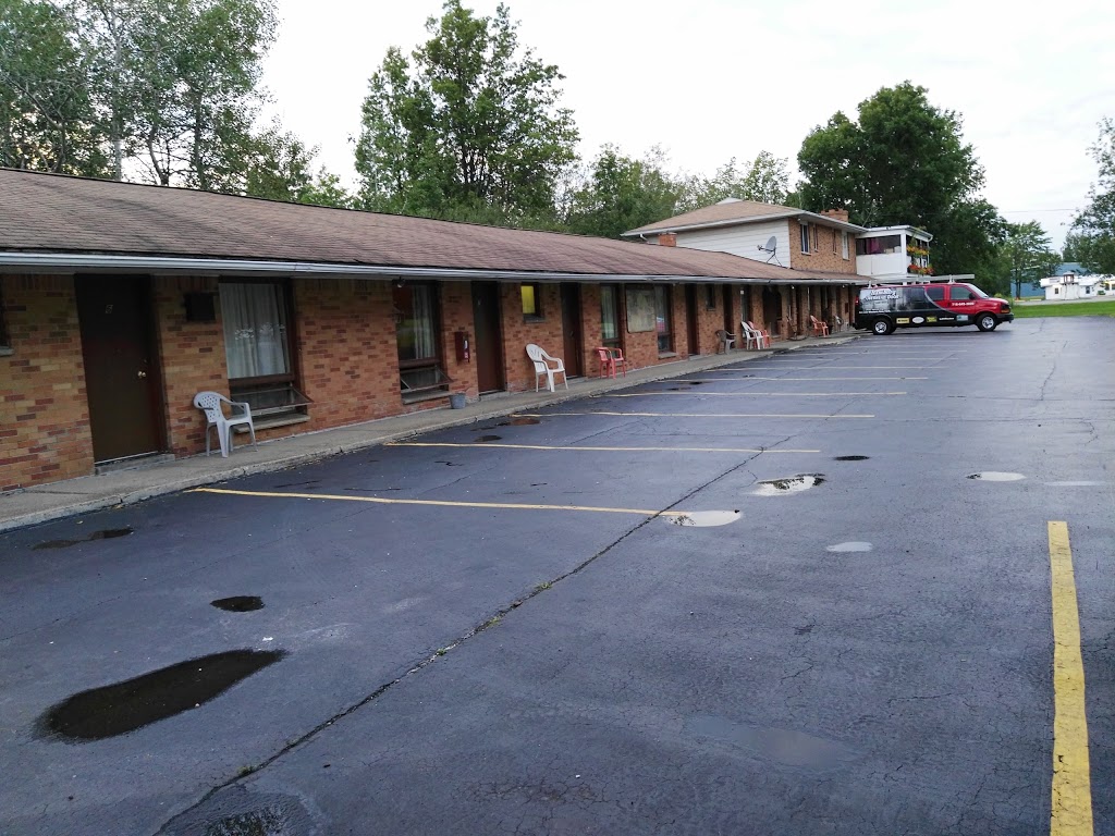 Chateau Motor Lodge | 1810 Grand Island Blvd, Grand Island, NY 14072, USA | Phone: (716) 773-2868