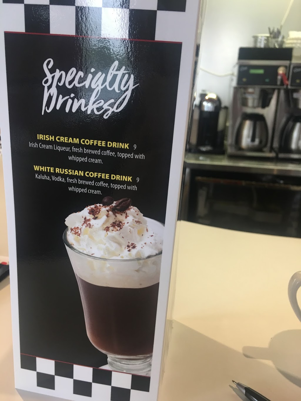 Julias Bistro | 1J6, 217 Niagara St, Dunnville, ON N1A 2A9, Canada | Phone: (905) 906-3924