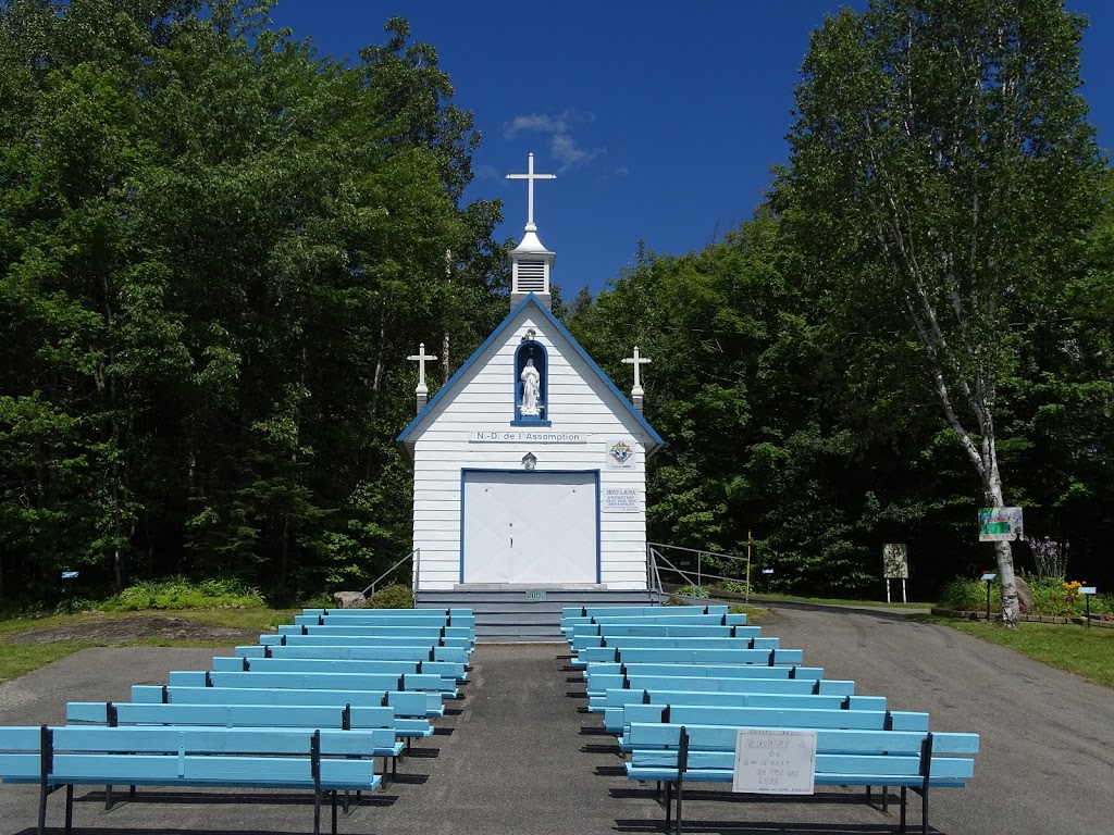 Mont Laura | 1151 Rue des Géants, Saint-Raymond, QC G3L 5A3, Canada | Phone: (418) 337-2202